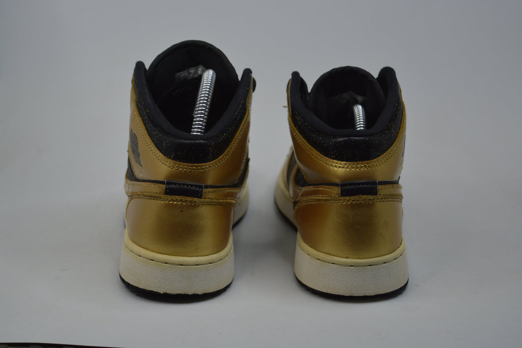 Nike Boys Air Jordan 1 Mid Sneakers