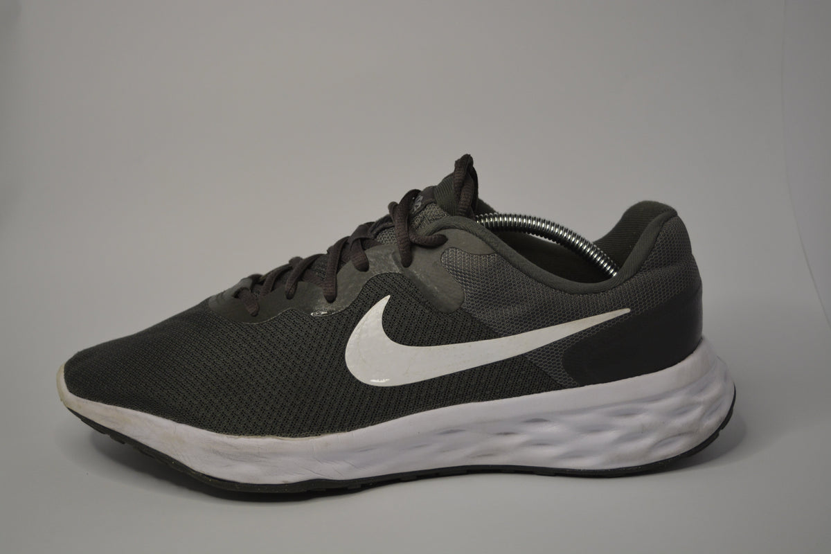 NIKE Revolution 6 Men's Running Shoes