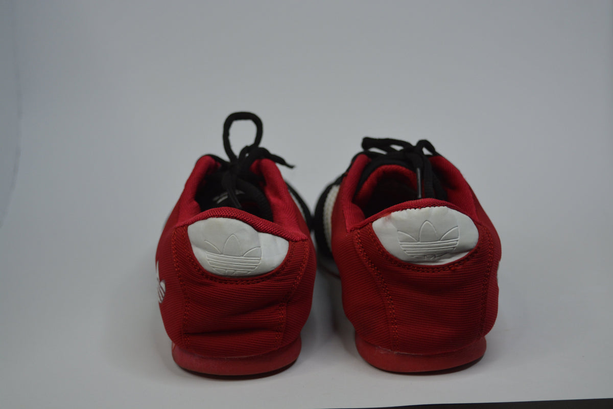 Adidas Retro Sport – Bold Comfort in Black & Red