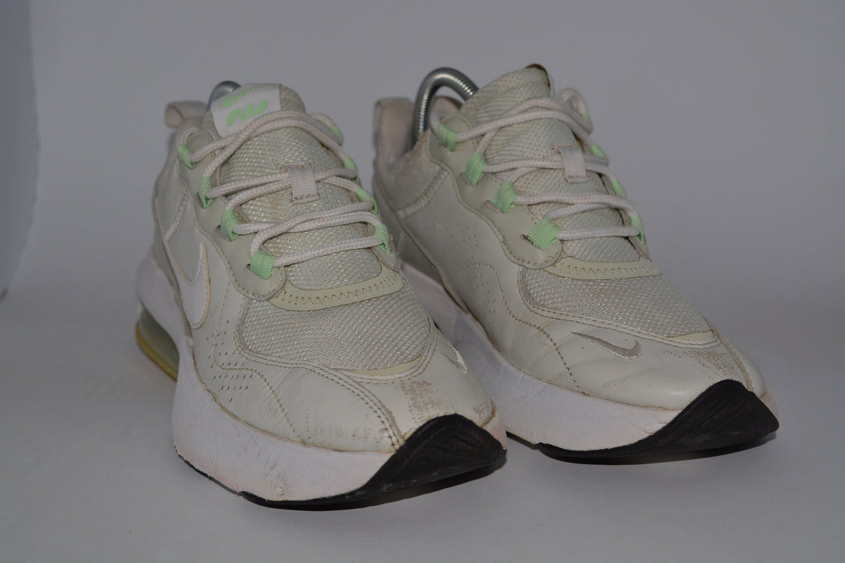 Nike Air Max Verona Women's Shoe