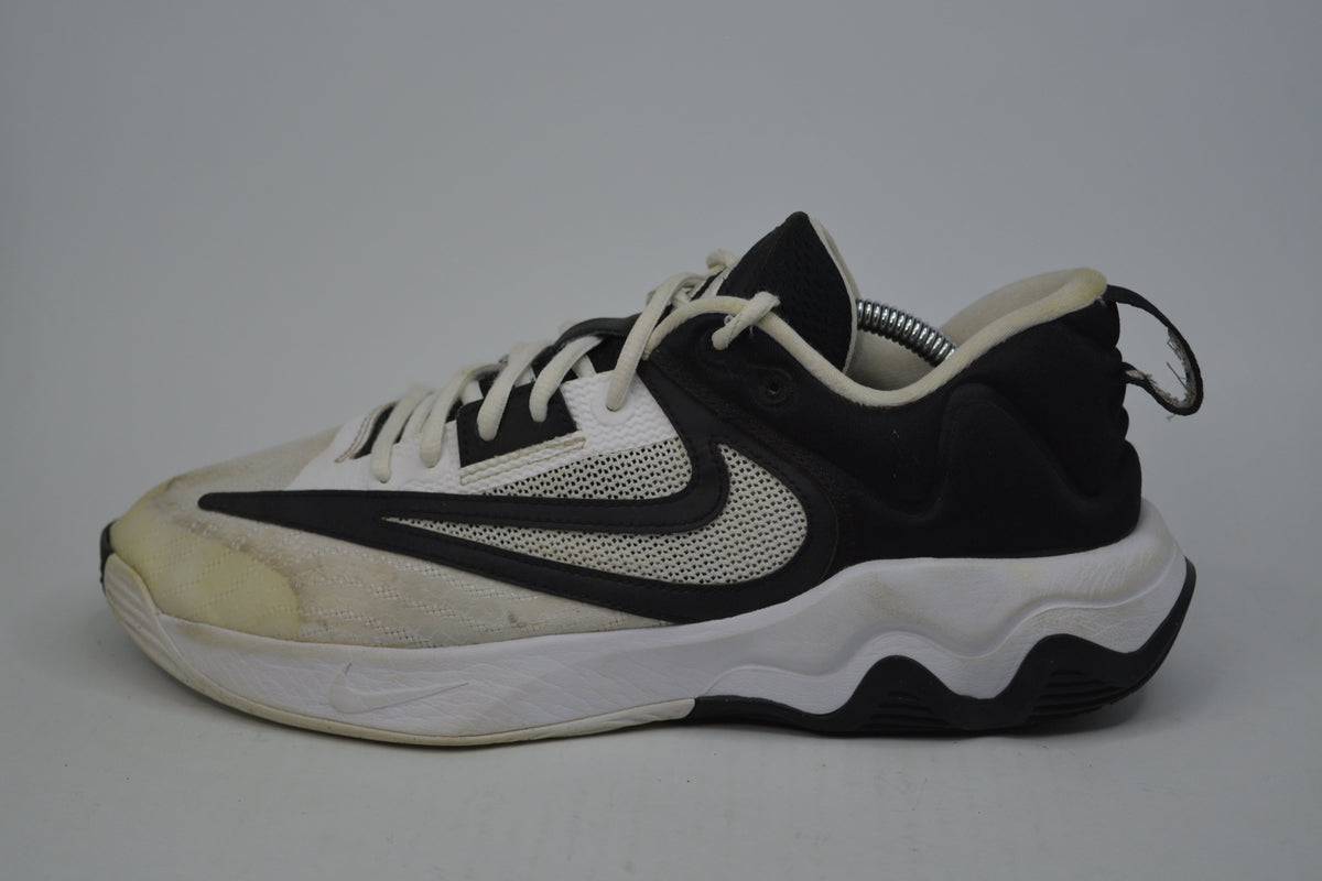 Nike Giannis Immortality 3 Shoes
