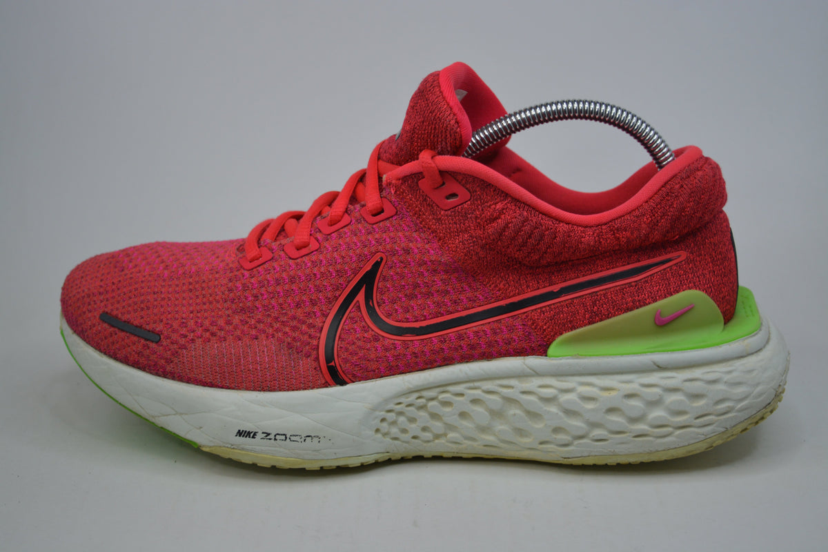 Nike ZoomX Invincible Run 2
