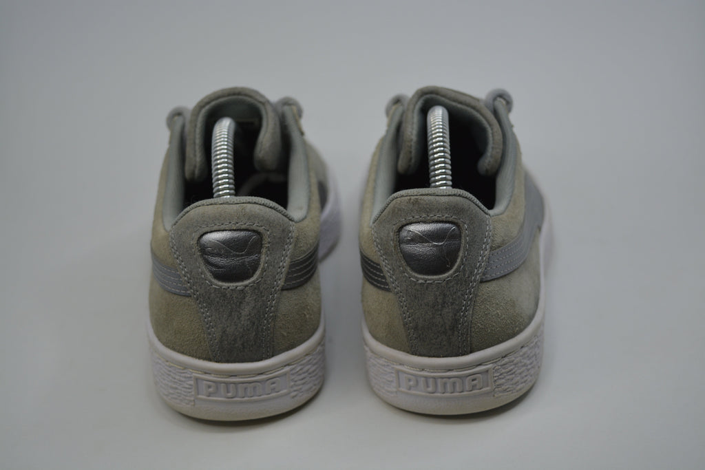 Puma Gray Suede Women sneakers
