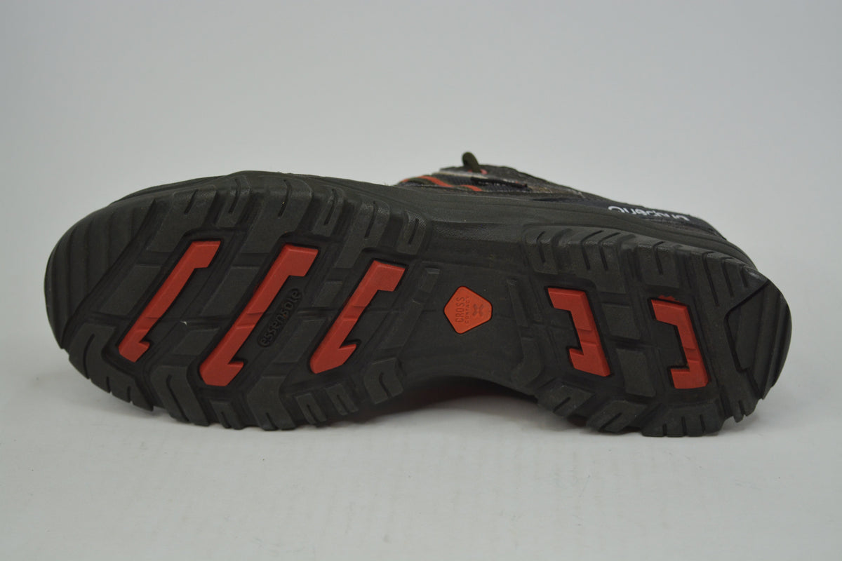 QUECHUA ARPENAZ 100 NOVADRY With Memory Foam - Very Comfortable