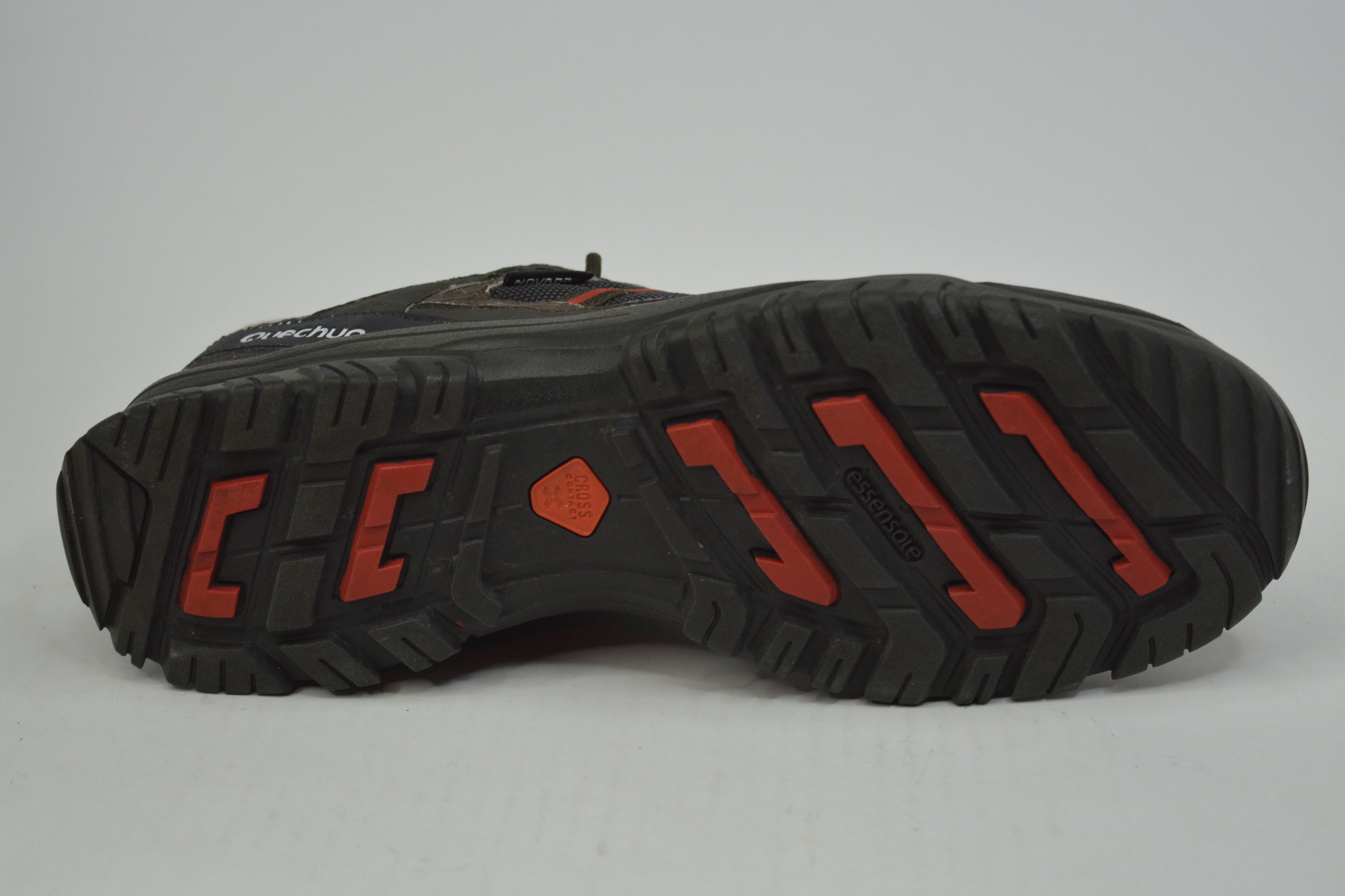 QUECHUA ARPENAZ 100 NOVADRY With Memory Foam - Very Comfortable