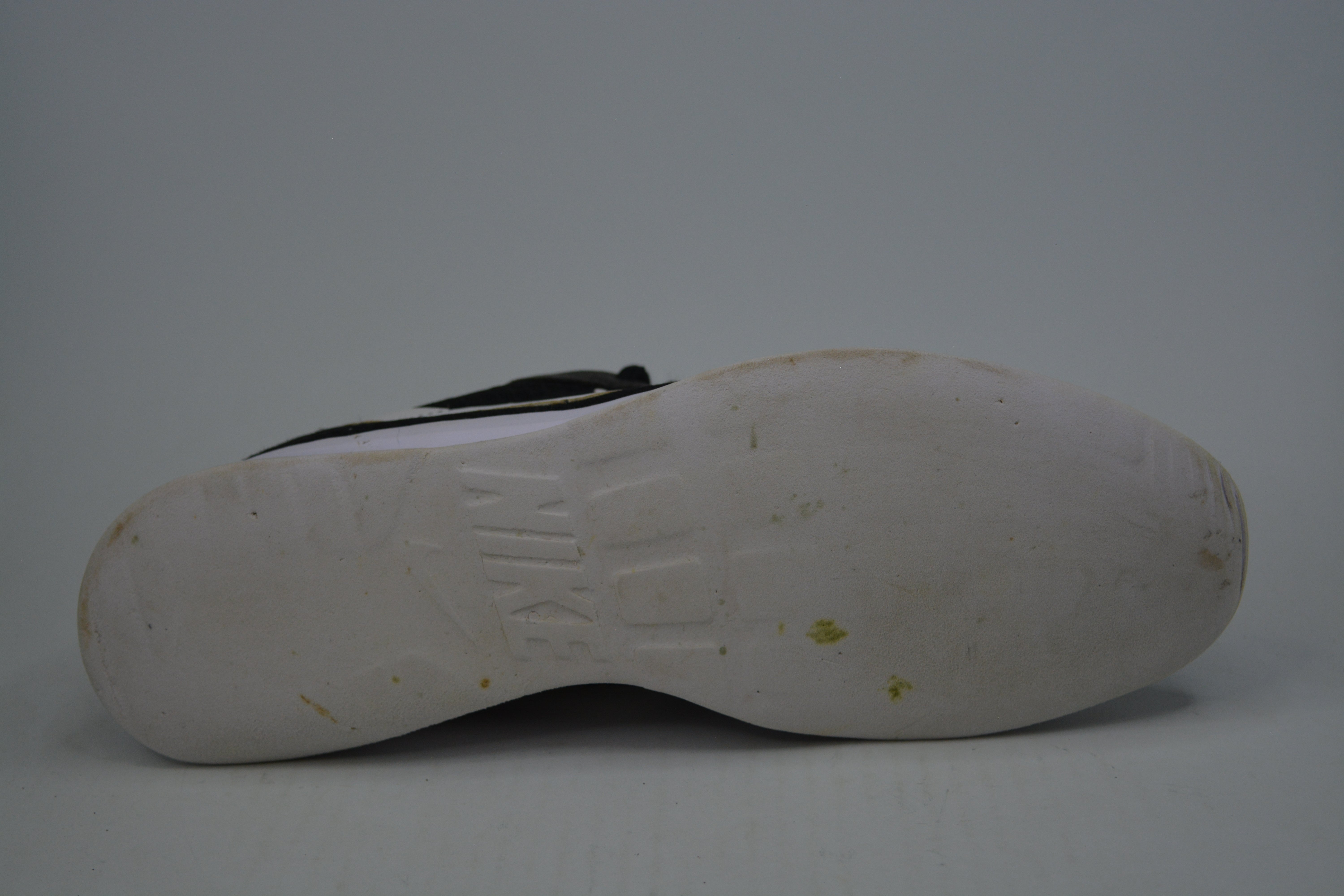 Nike Mens Tanjun Black/White at the Best Price