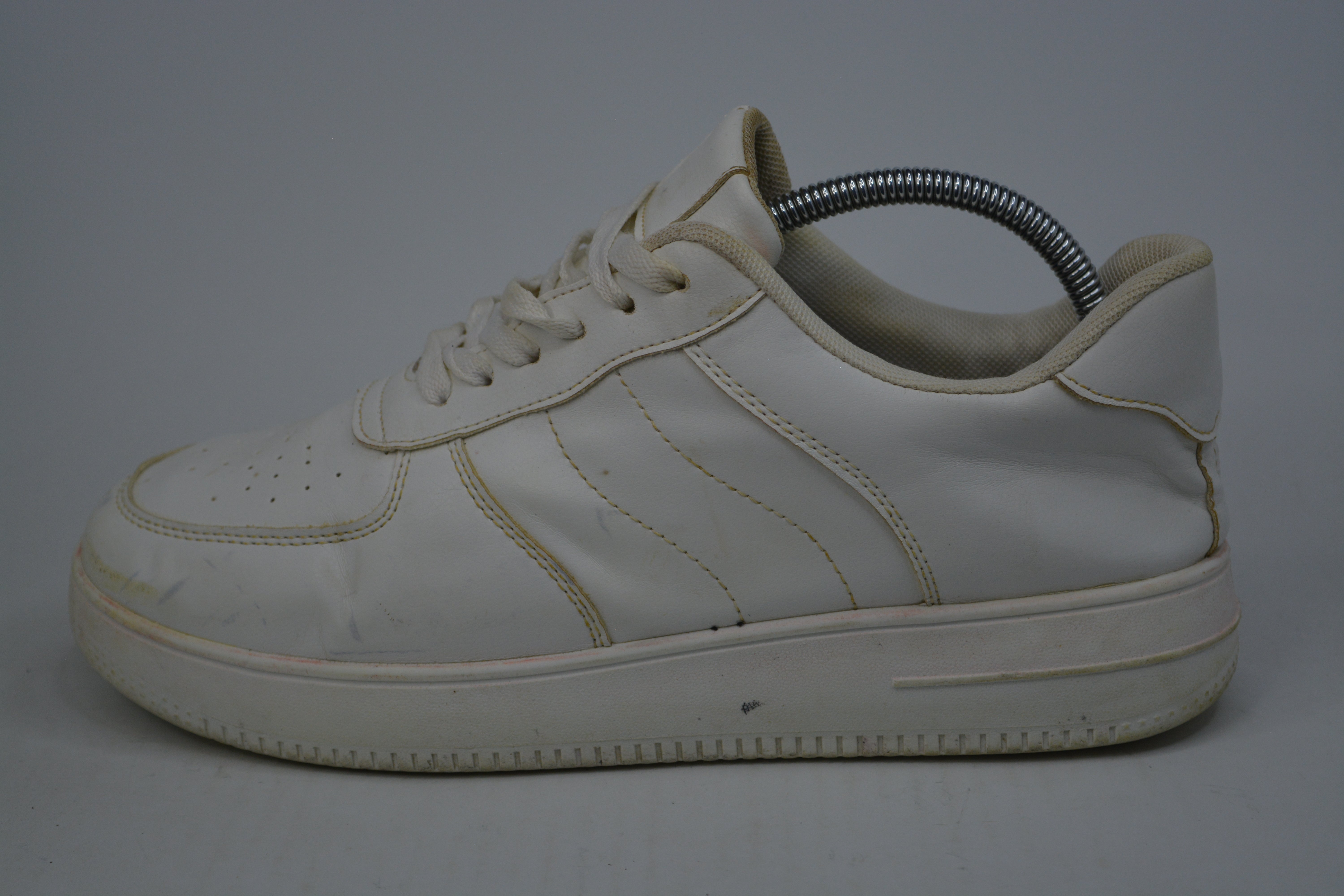 No Boundaries Athletic Shoes for Women - Excellent Condition