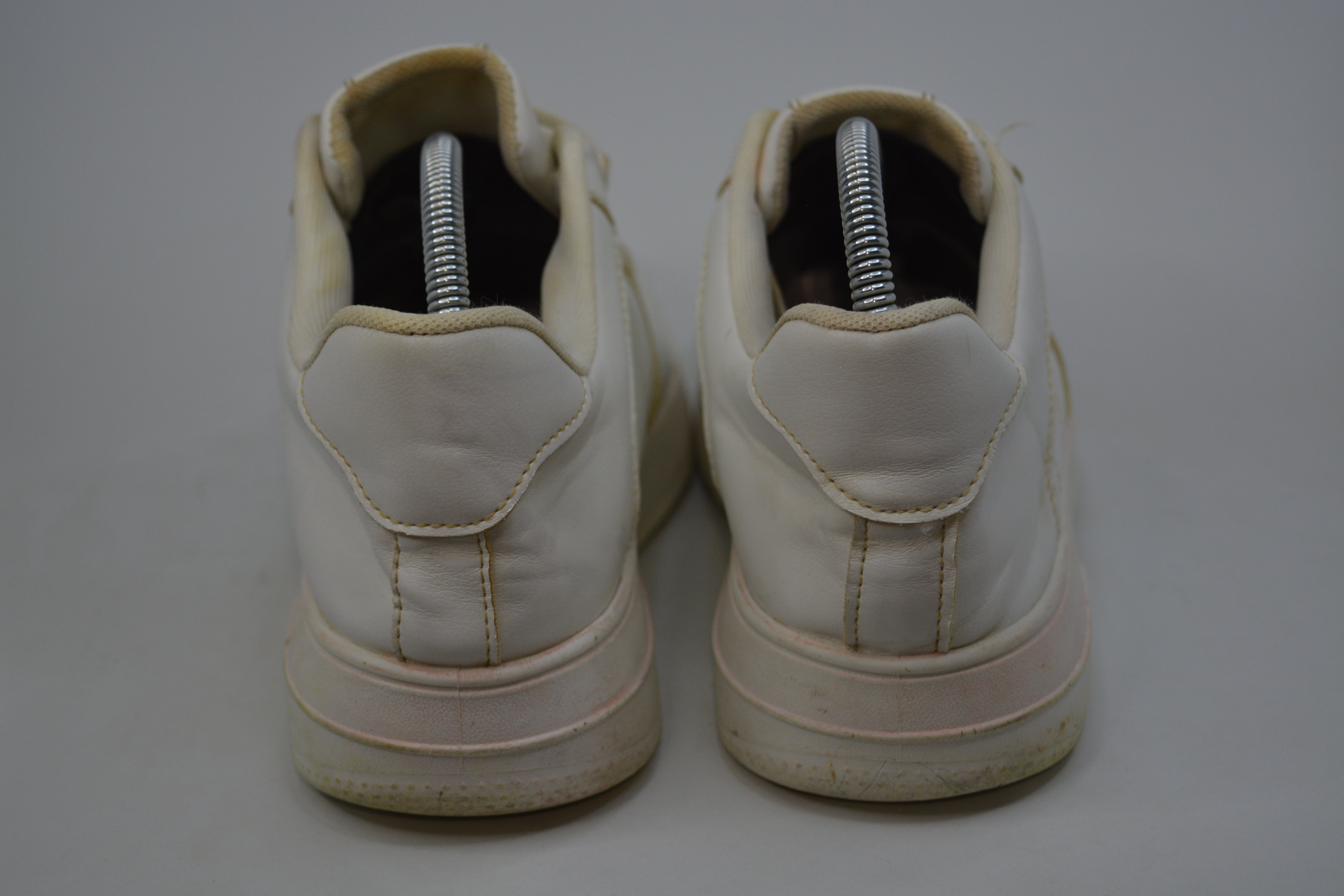 No Boundaries Athletic Shoes for Women - Excellent Condition