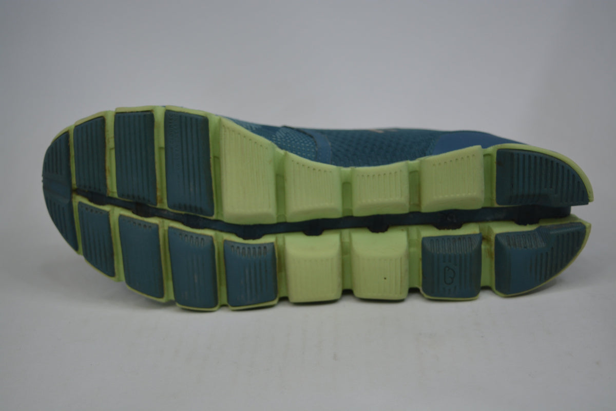On Cloud Storm Willow Running Shoes