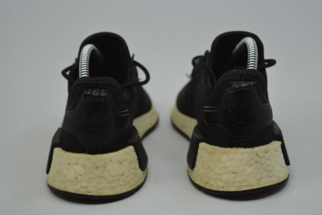 Adidas Mens Athletic Sneaker NMD R1 GZ9257 Black Gum