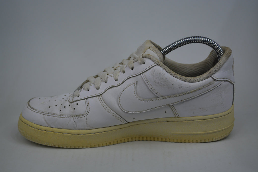 Nike Air Force - White & Gold Men's Size 8