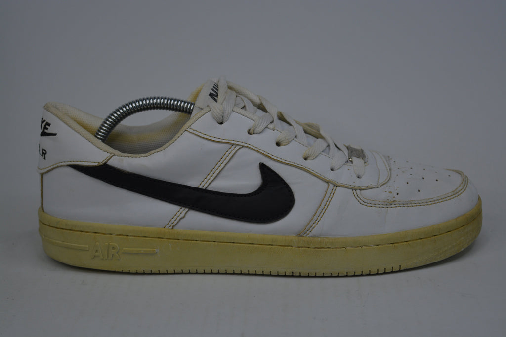 Nike Air Force White Black - Perfect Condition
