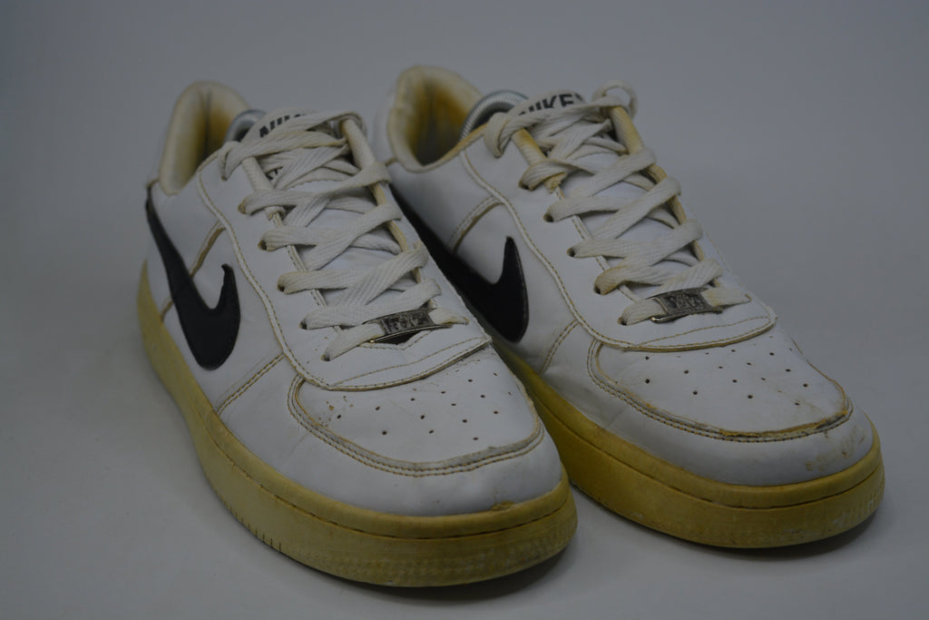 Nike Air Force White Black - Perfect Condition