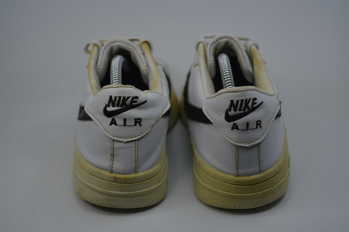 Nike Air Force White Black - Perfect Condition