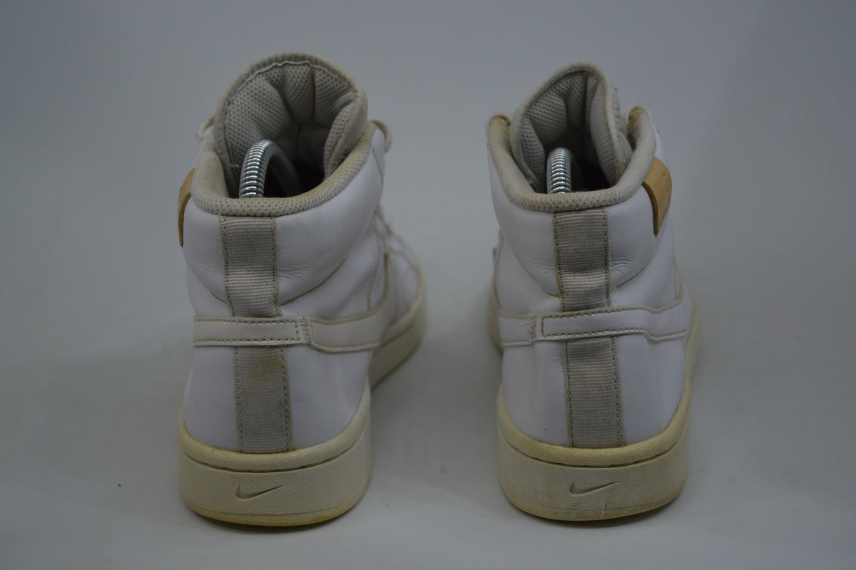 Nike Court Royale 2 Trainers