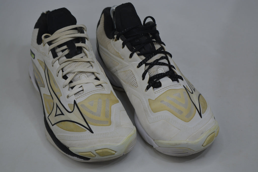 MIZUNO Volleyball Shoes WAVE LIGHTNING Z7 White Black