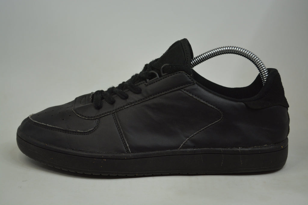 Grinta Men Fashion Sneakers Black