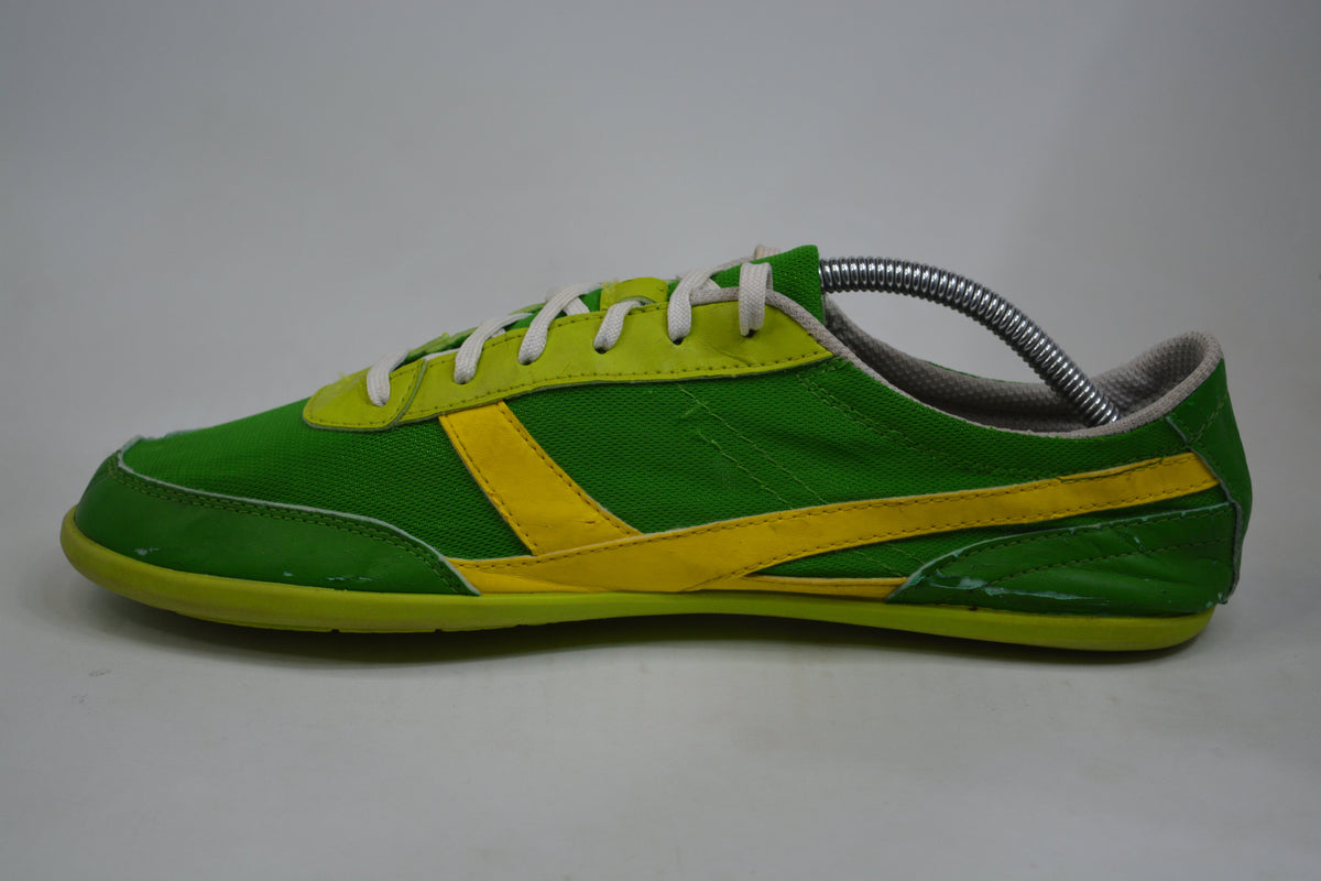 NewFeel Women's Green & Yellow Lightweight