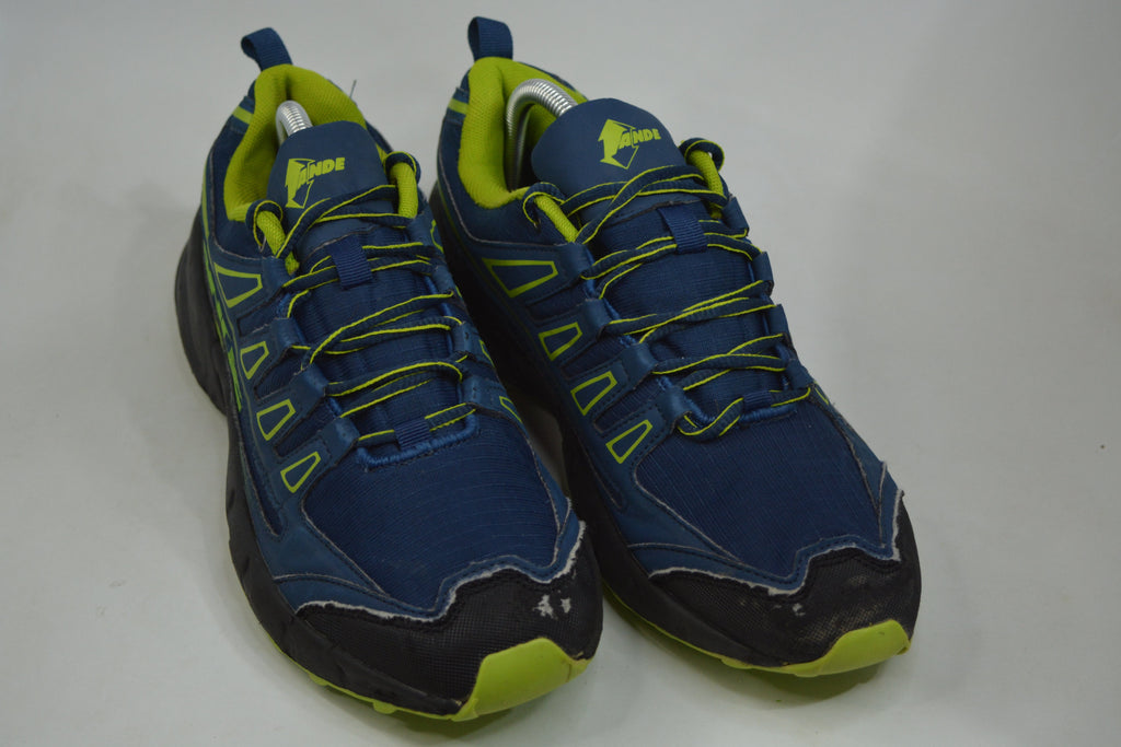 Ande New tour sneaker Tracking and Hikinh