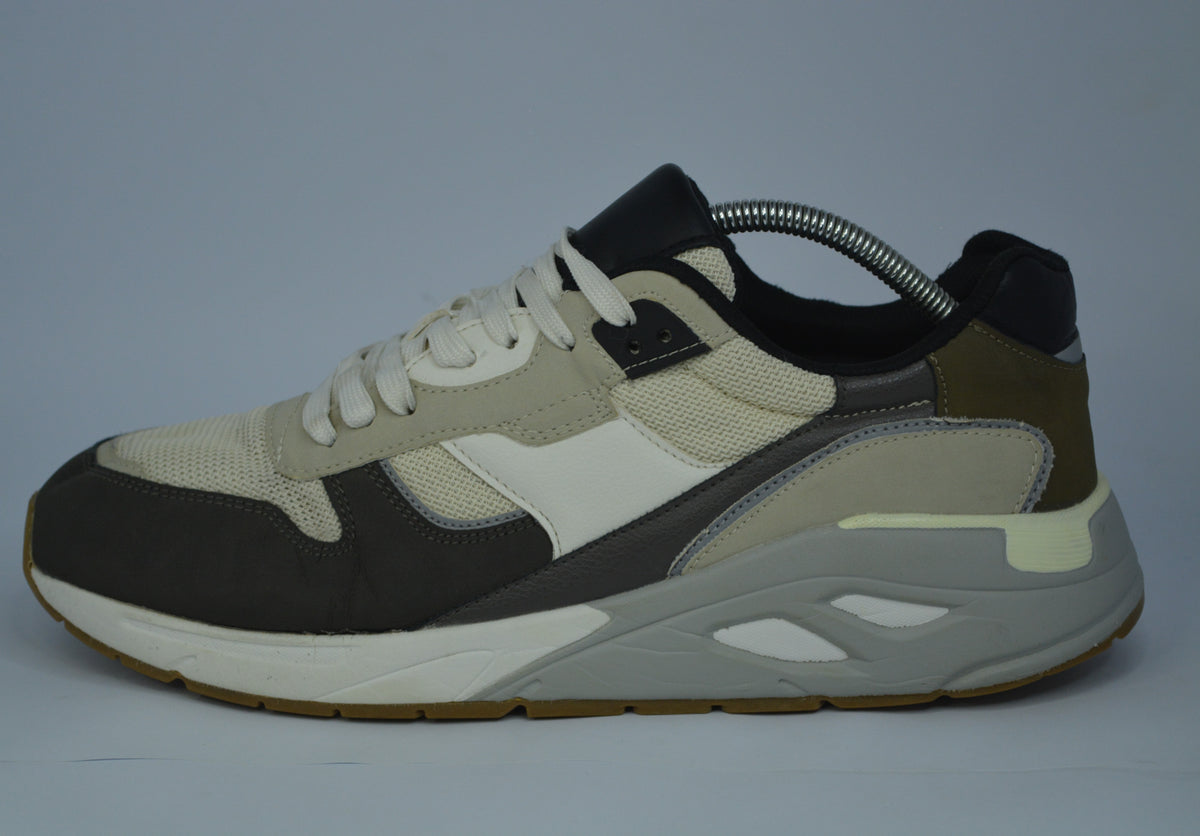 Zara Sports Shoes