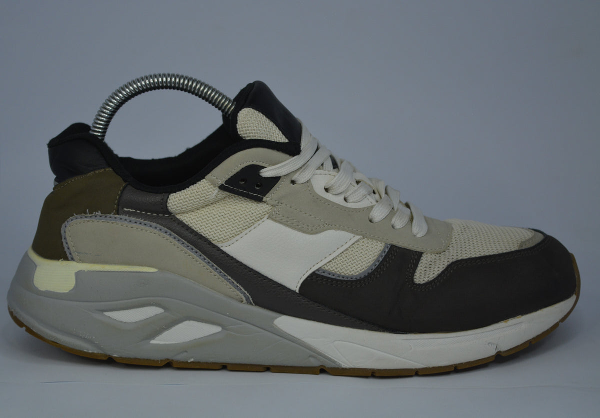 Zara Sports Shoes
