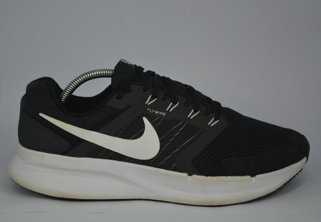 Nike Run Swift 3