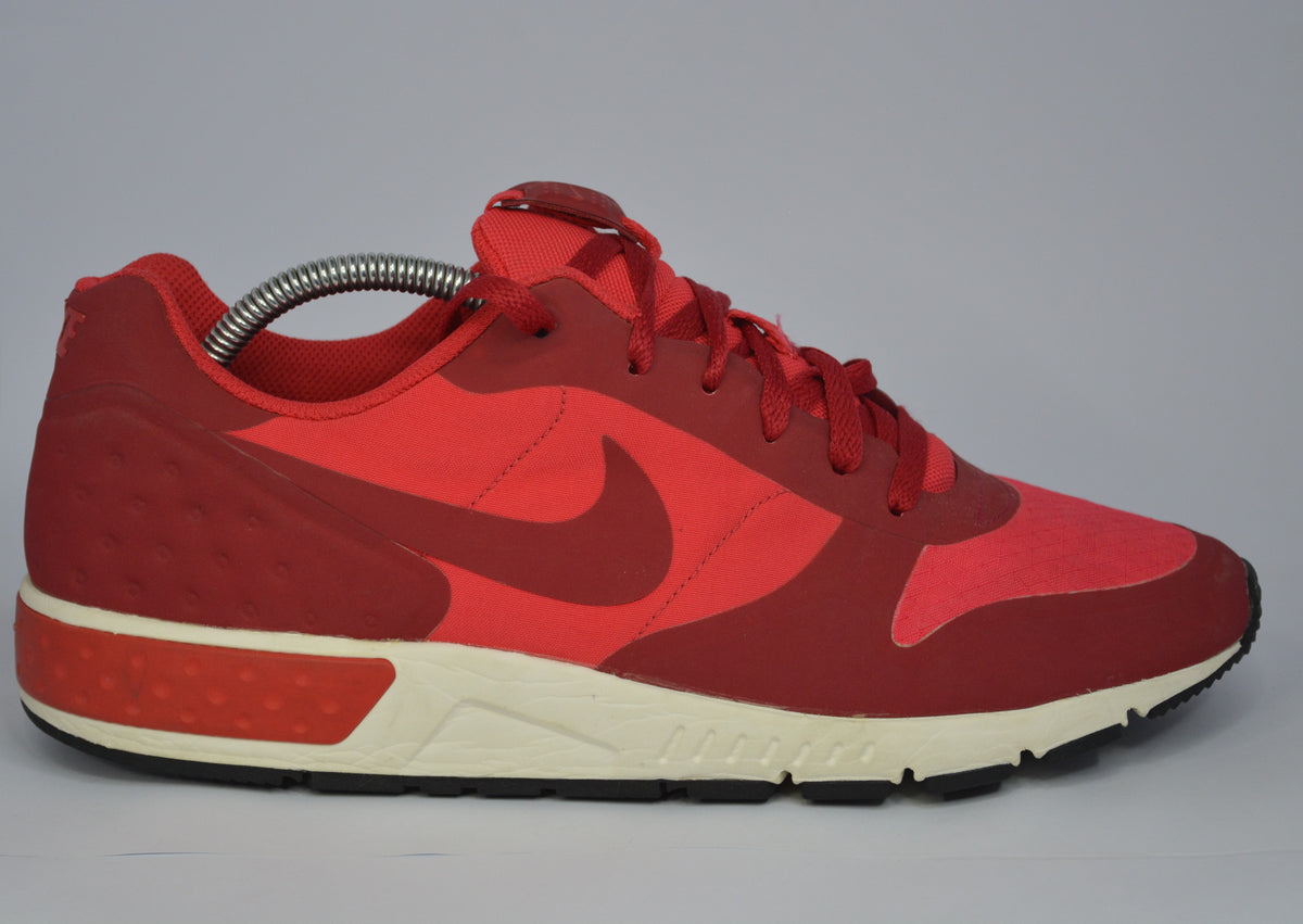 Red Nike Nightgazer LW Sneakers