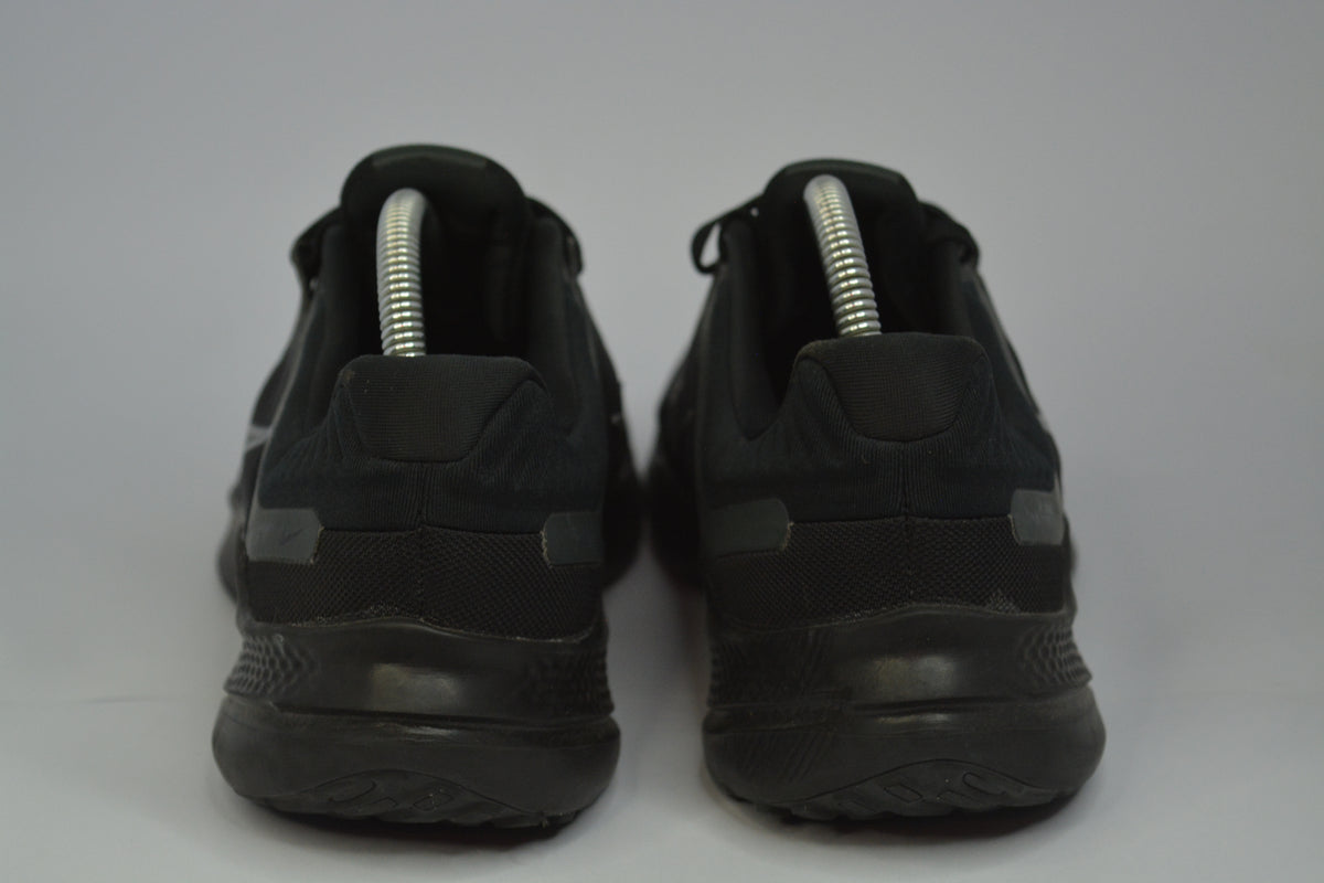 Nike Quest 5 Road Running Shoe